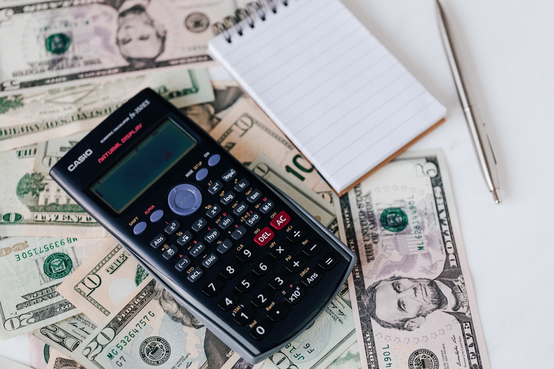 Systeme.io precios 2026: el plan que nadie te cuenta